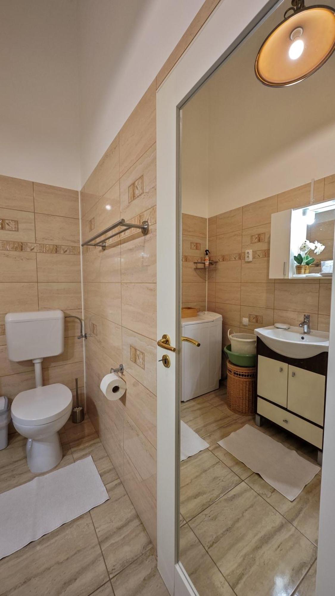 Neuhausz Residenz Ultra-central Apartamento *